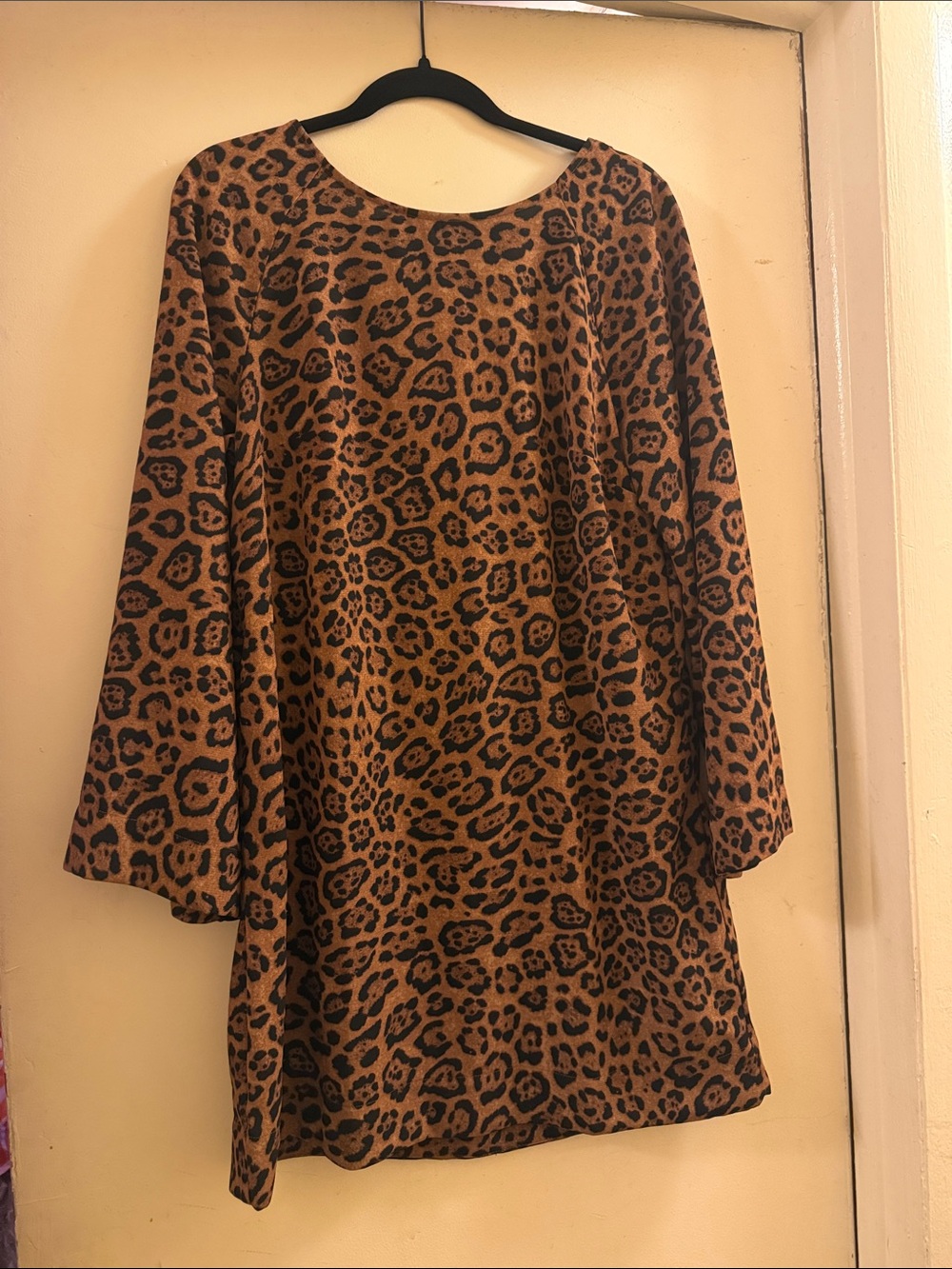 H&M Leopard Print Long-Sleeve Shift Dress in Brown and Black
